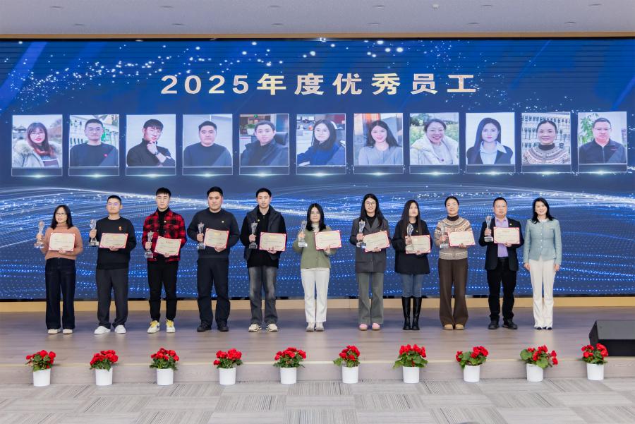 1769994909702627A1DA.jpg 050A8855.jpg